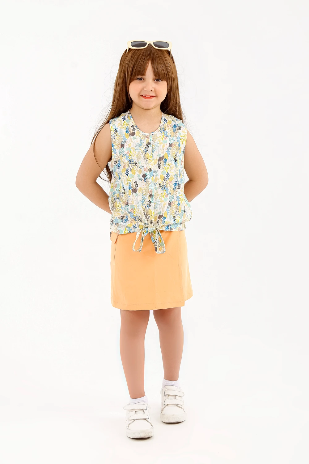 The "Valentina" Premium Summer Ensemble - Tropical Floral Blouse & Elegant Peach Skort